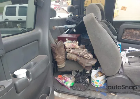 2003 Chevrolet Silverado 1500 Ls из США, поврежденный, VIN 2GCEC19TX31332925